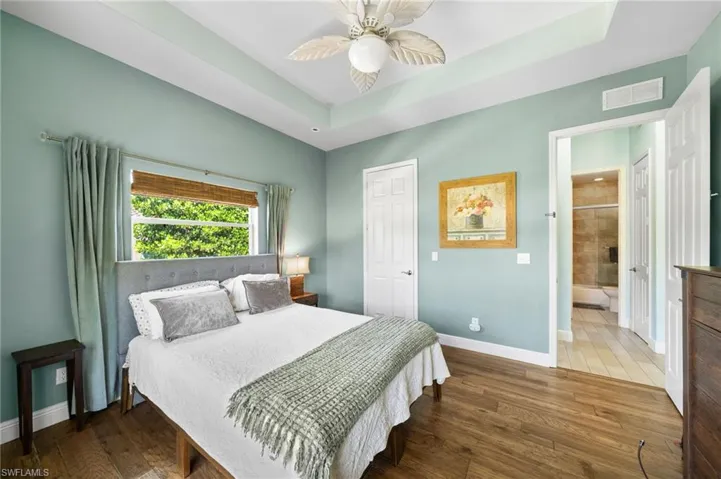 duplex 1 master bed