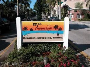 Downtown 5th Ave Naples