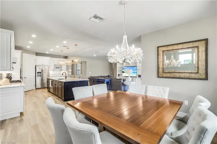 9373 Surfbird Ct, Naples, Florida 34120