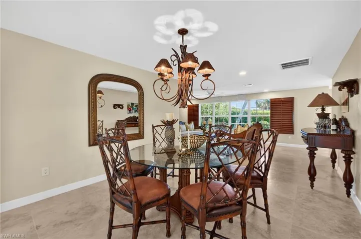 738  Anchor  DR, Sanibel, FL 33957