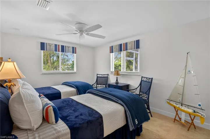 738  Anchor  DR, Sanibel, FL 33957