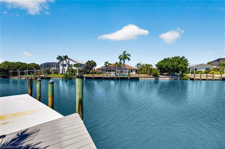 738  Anchor  DR, Sanibel, FL 33957