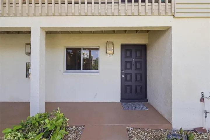 5702 Foxlake Dr 4, North Fort Myers, Florida 33917