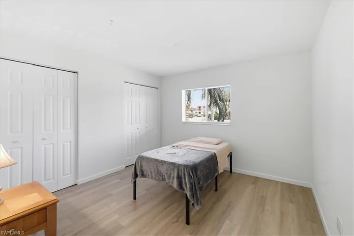 5702 Foxlake Dr 4, North Fort Myers, Florida 33917