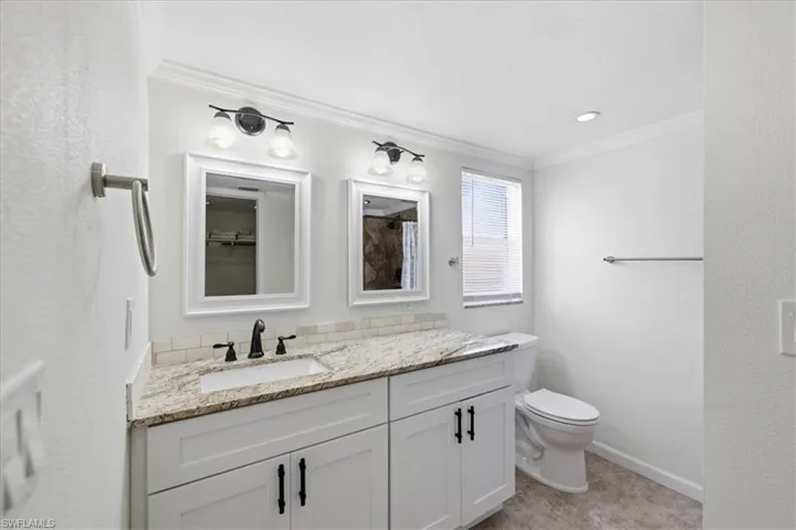 5702 Foxlake Dr 4, North Fort Myers, Florida 33917