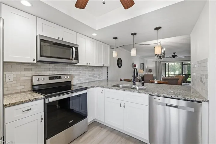 5702 Foxlake Dr 4, North Fort Myers, Florida 33917