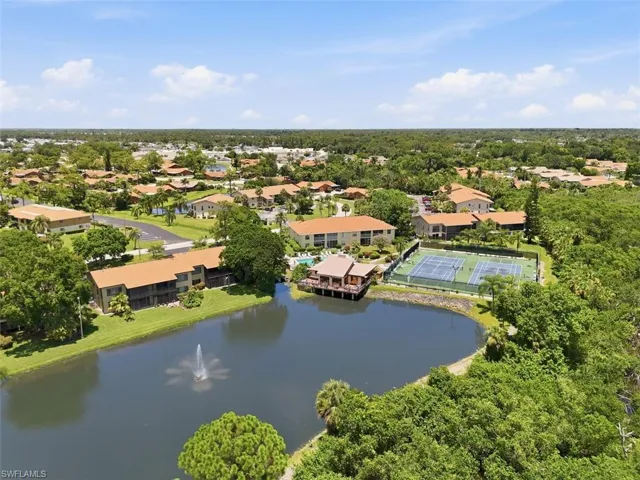 5702 Foxlake Dr 4, North Fort Myers, Florida 33917