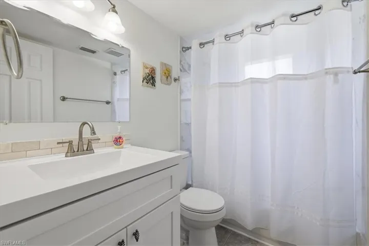 5702 Foxlake Dr 4, North Fort Myers, Florida 33917