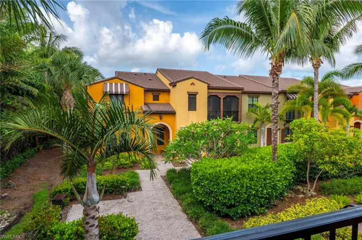 9066 Albion Ln N 5106, Naples, Florida 34113