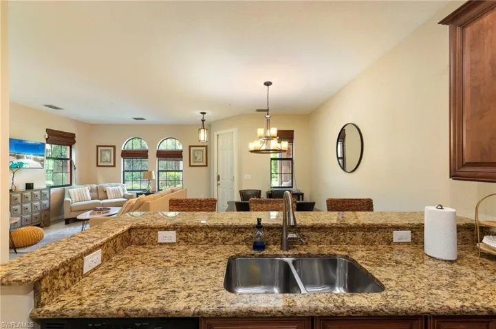9066 Albion Ln N 5106, Naples, Florida 34113