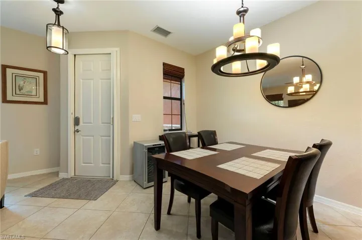 9066 Albion Ln N 5106, Naples, Florida 34113
