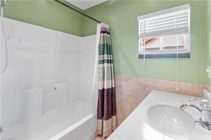 27748  Pullen  AVE, Bonita Springs, FL 34135