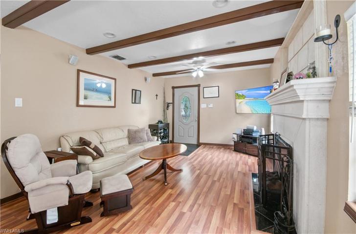 27748  Pullen  AVE, Bonita Springs, FL 34135