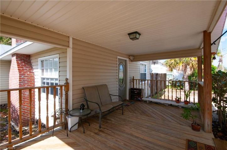27748  Pullen  AVE, Bonita Springs, FL 34135