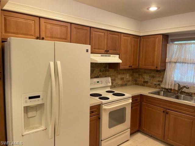 19112/114  Miami  BLVD, Fort Myers, FL 33967