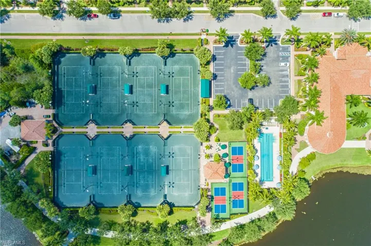 Tennis /pickleball Courts and Lap Pool
