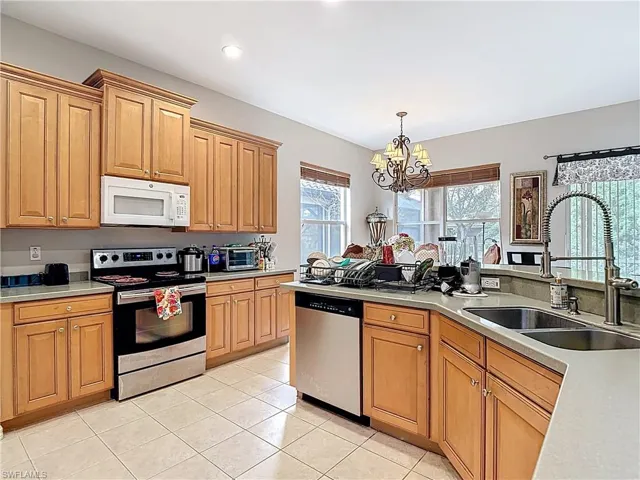 12596 Ivory Stone Loop, Fort Myers, Florida 33913