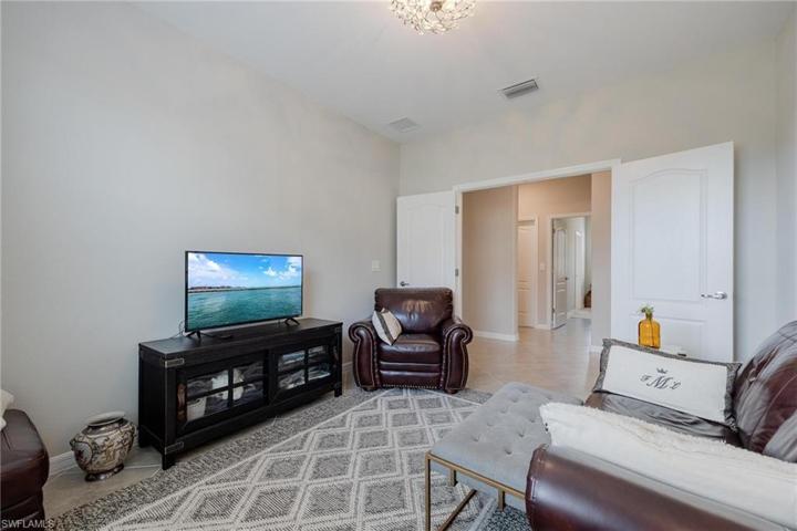 14227  Vindel  CIR, Fort Myers, FL 33905