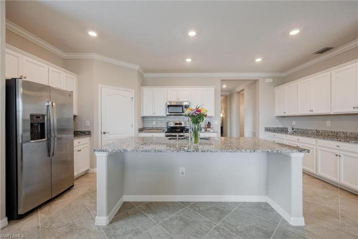 14227  Vindel  CIR, Fort Myers, FL 33905