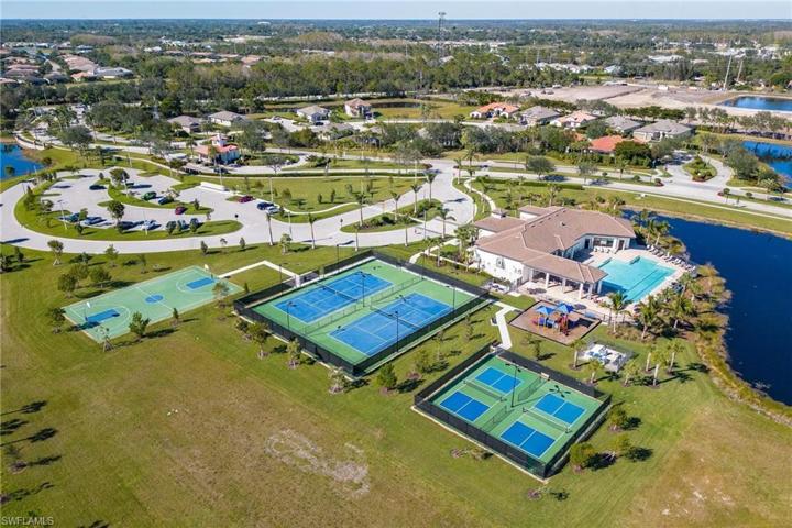 14227  Vindel  CIR, Fort Myers, FL 33905