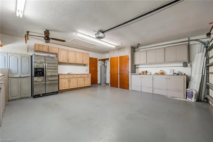 2037 Se 16th St, Cape Coral Fl 33990