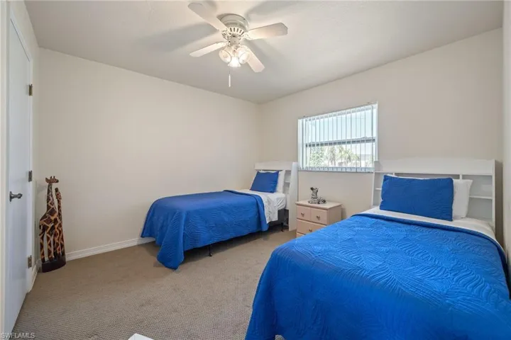 2037 Se 16th St, Cape Coral Fl 33990