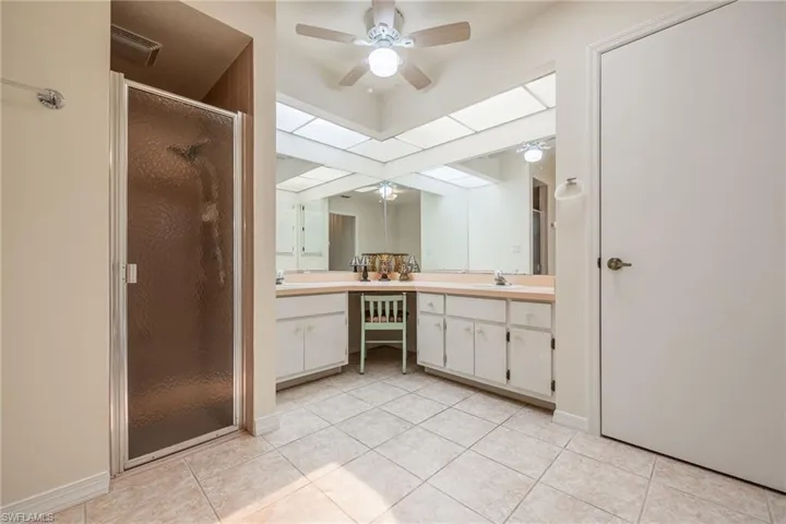 2037 Se 16th St, Cape Coral Fl 33990