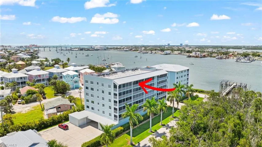 345 Mango St 605, Fort Myers Beach, Florida 33931