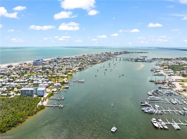 345 Mango St 605, Fort Myers Beach, Florida 33931