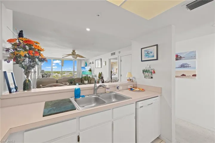 345 Mango St 605, Fort Myers Beach, Florida 33931