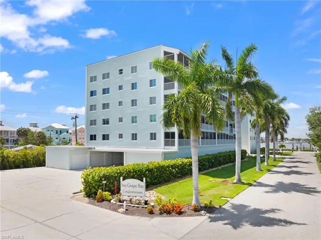 345 Mango St 605, Fort Myers Beach, Florida 33931