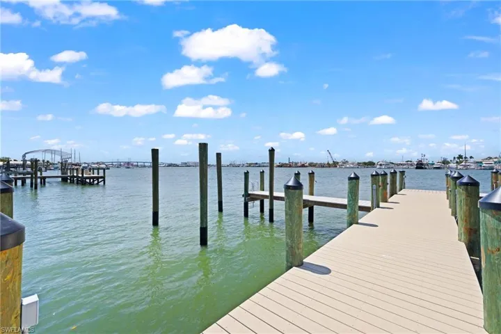 345 Mango St 605, Fort Myers Beach, Florida 33931