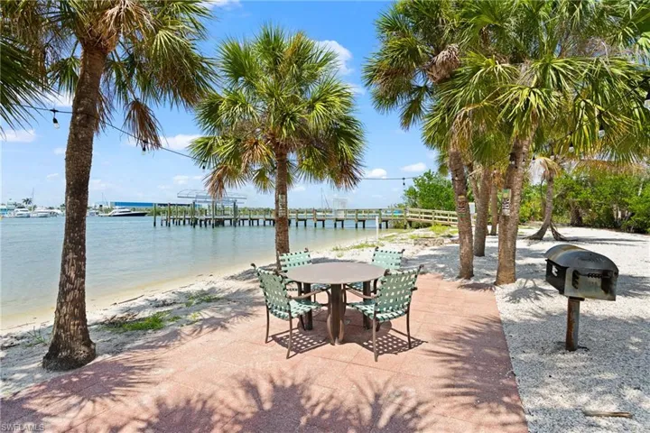 345 Mango St 605, Fort Myers Beach, Florida 33931