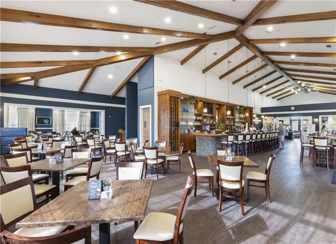 Caloosa Grille ~ Offers Private Party Room, Full Bar and Grille Menu!