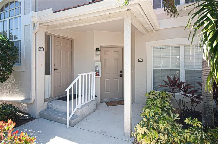 2516 Orchid Bay Dr 101, Naples, Florida 34109