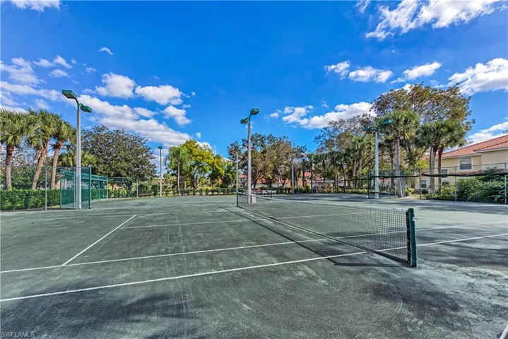2516 Orchid Bay Dr 101, Naples, Florida 34109