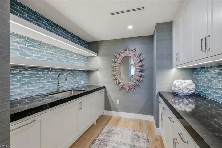 Butler's Pantry