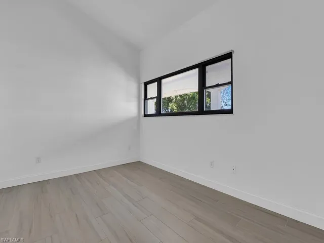 Formal Dining Room/Den