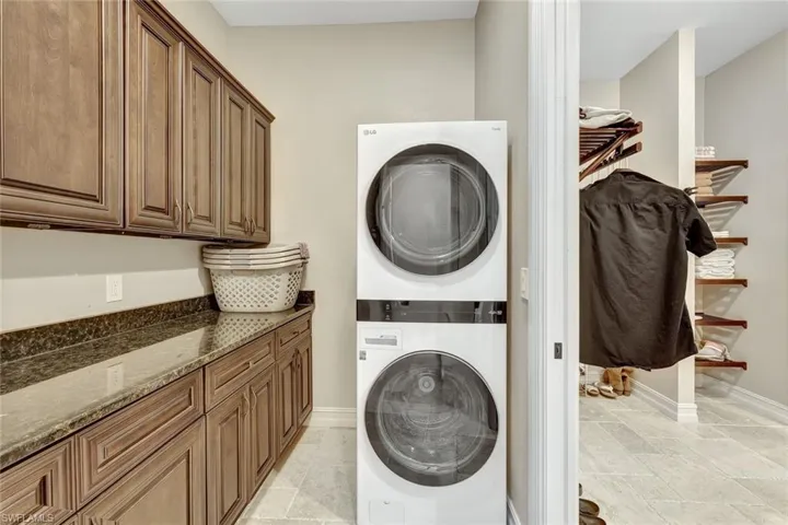 Laundry Room - Counters & Storage