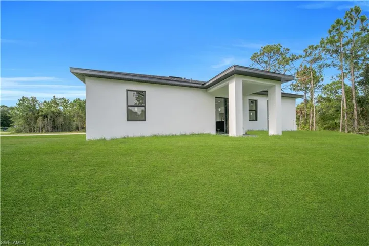3303 53rd St W, Lehigh Acres, Florida 33971
