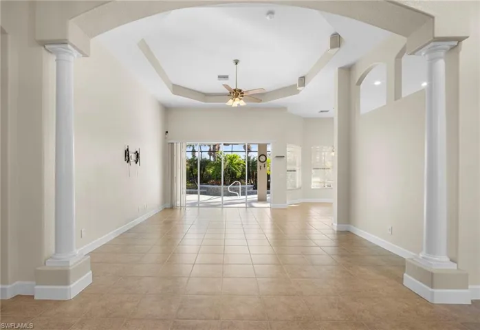 7915  Founders  CIR, Naples, FL 34104
