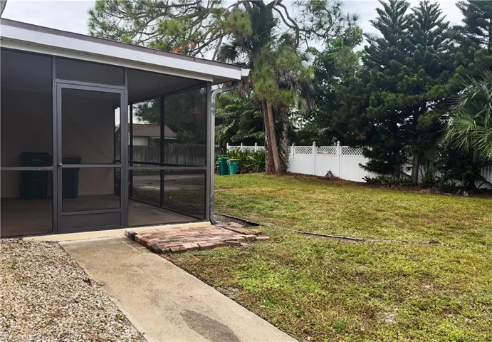 757  95th N AVE, Naples, FL 34108