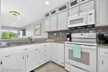 6220  Augusta  DR, Fort Myers, FL 33907