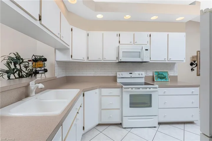11644 SW Egret  CIR, Lake Suzy, FL 34269