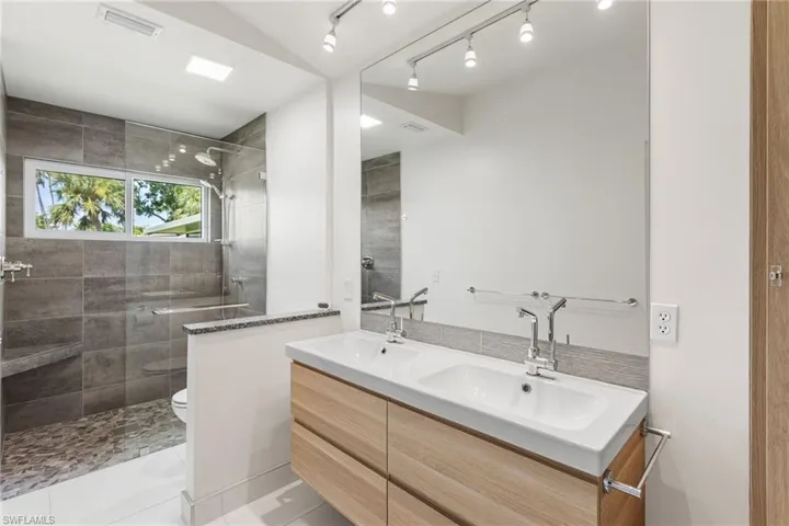 14698  Olde Millpond  CT, Fort Myers, FL 33908