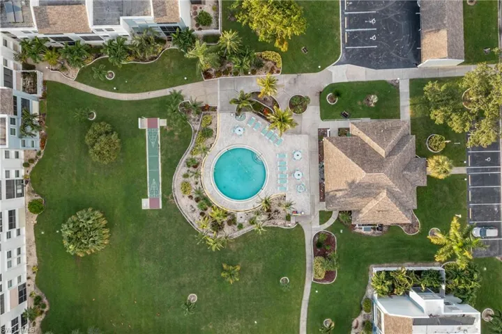 5959 Winkler Rd # 320, Fort Myers Fl 33919
