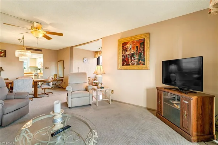 5959 Winkler Rd # 320, Fort Myers Fl 33919