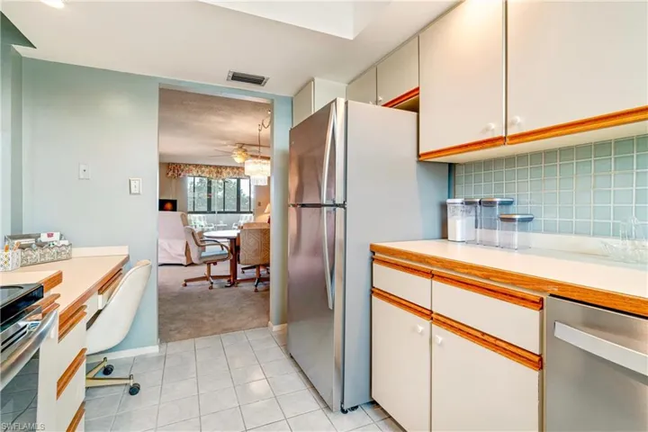 5959 Winkler Rd # 320, Fort Myers Fl 33919