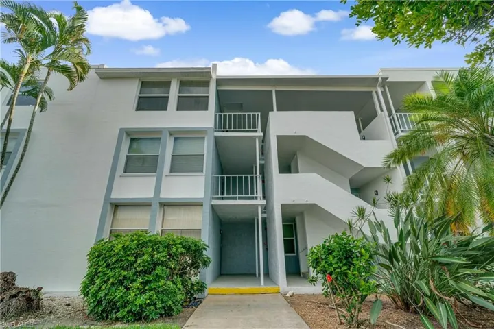 5959 Winkler Rd # 320, Fort Myers Fl 33919