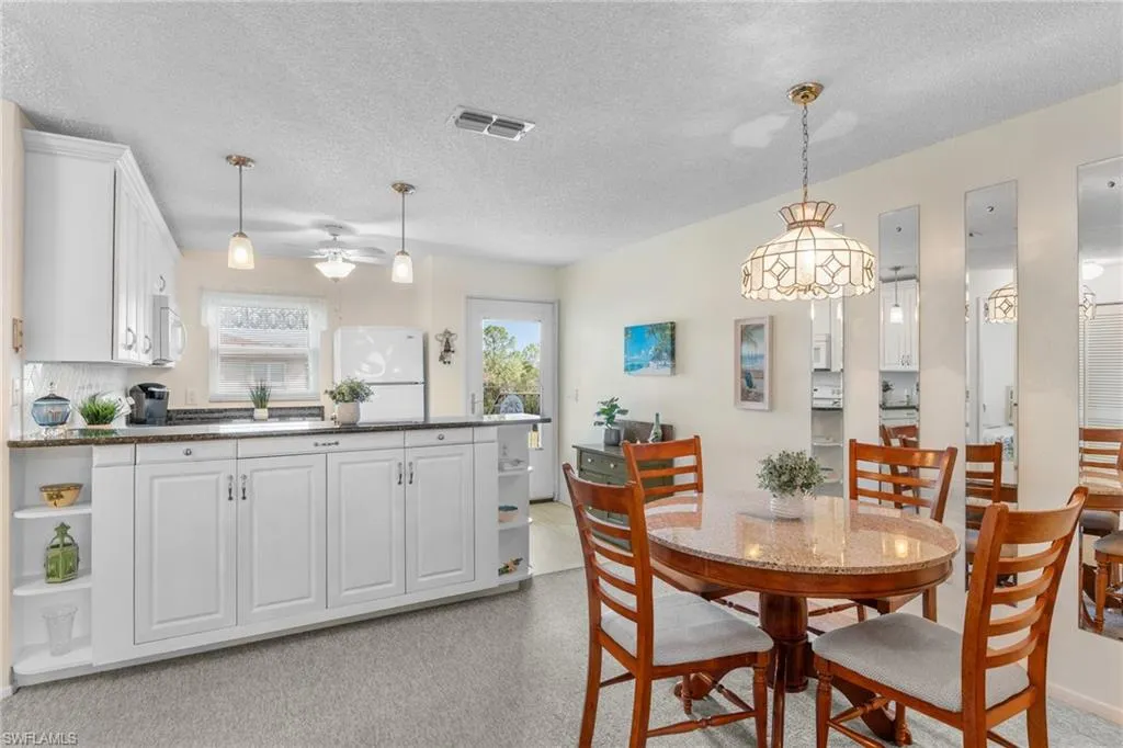 25100 Sandhill BLVD, Punta Gorda, FL 33983,225046761